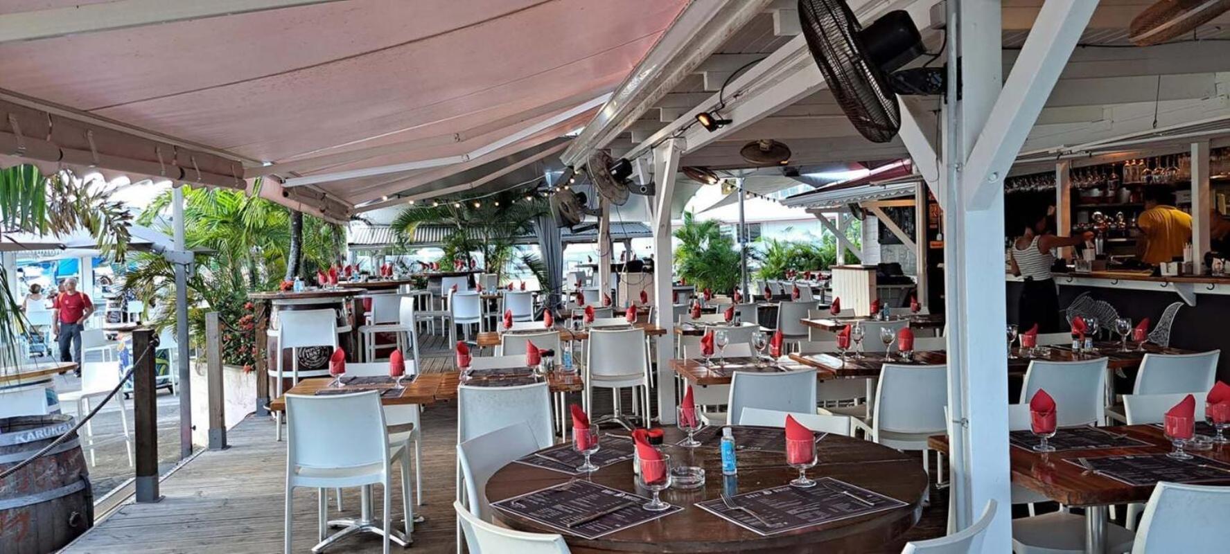 Superbe Studio Avec Piscine, Au Coeur De La Marina! Village Soleil ! Proche Aeroport & Ferry Le Gosier  Luaran gambar